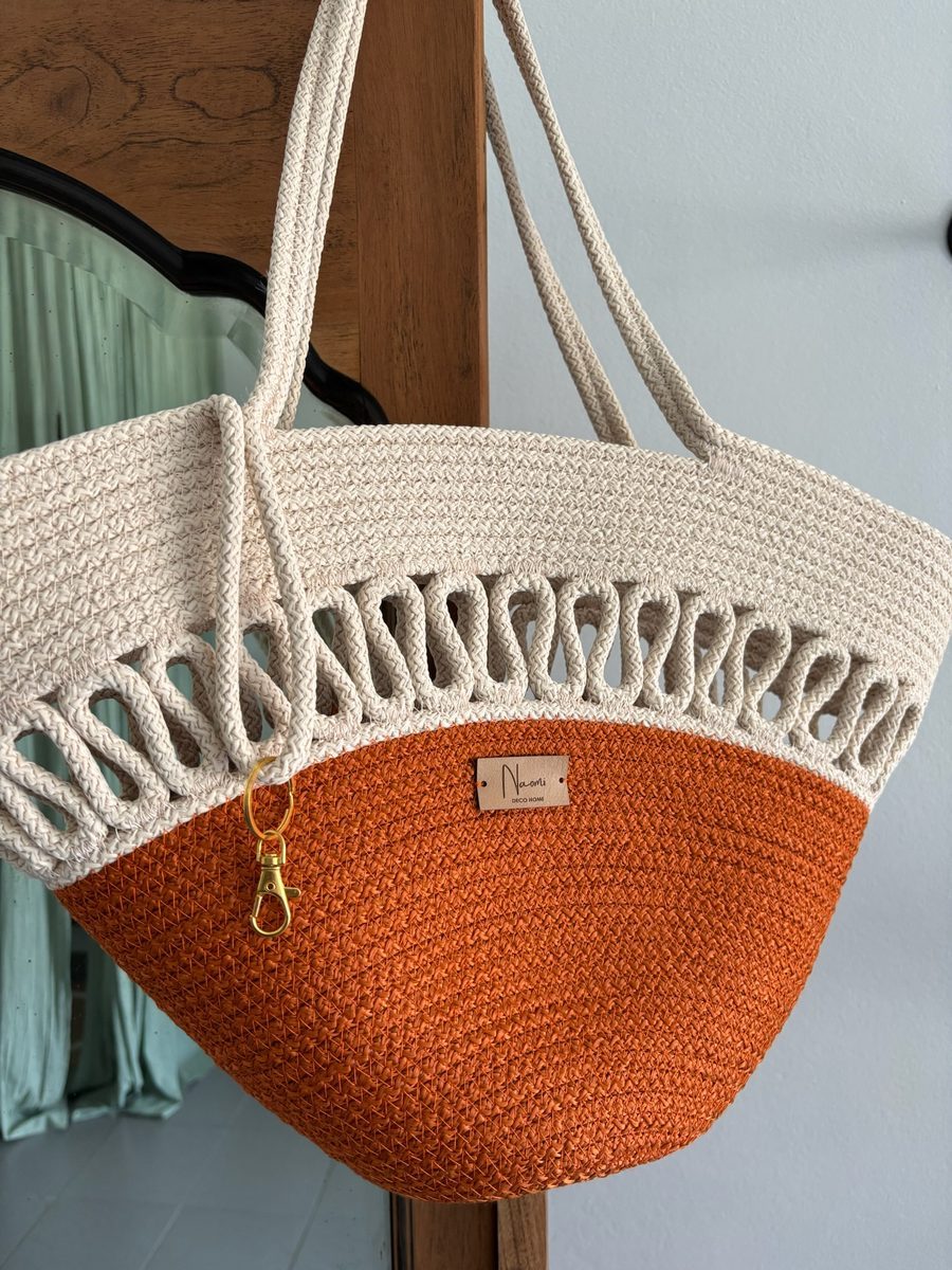 CARTERA LORE